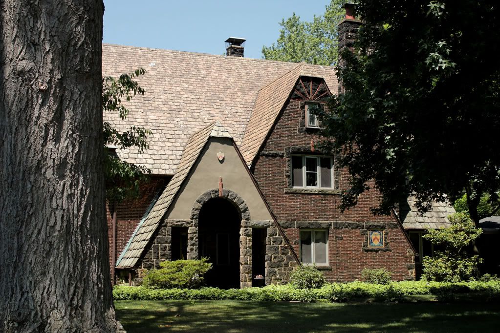 Youngstown The Homes of Crandall Park Photo Tour (Belmont renting